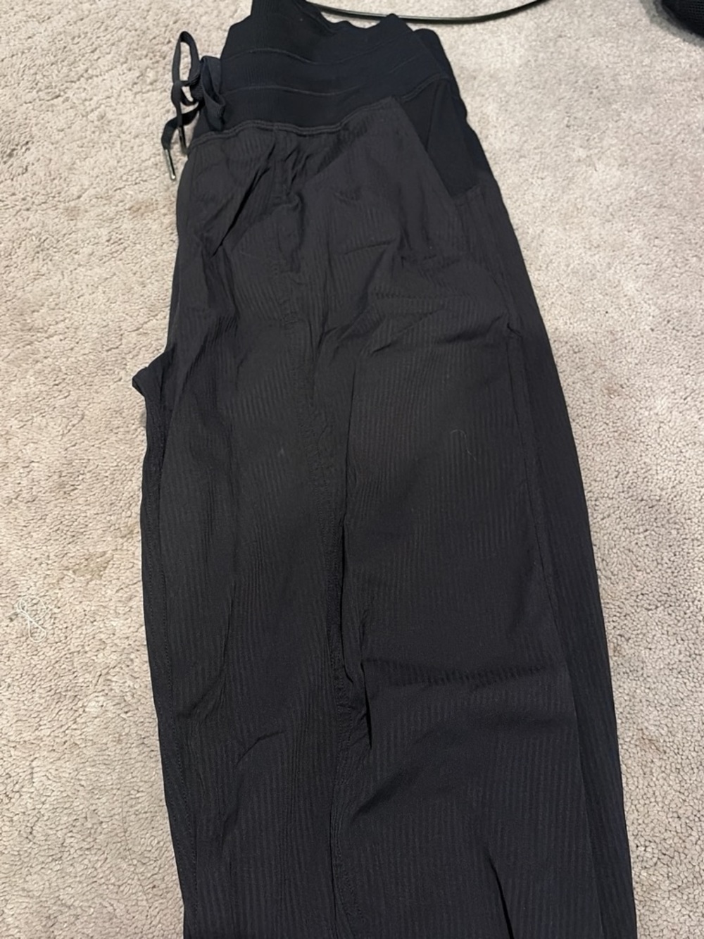 Women’s Lululemon Dance Joggers